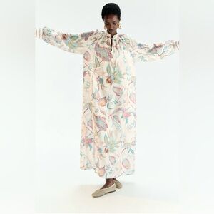 H&M Loose-Fit Light Beige Floral Patterned Dress M - H&M Limited Edition